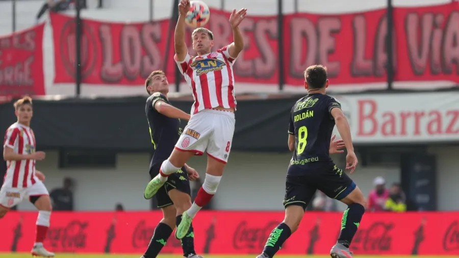 Unión venció a Barracas Central de visitante y consiguió su primera victoria del torneo Unión venció a Barracas Central de visitante y consiguió su primera victoria del torneo