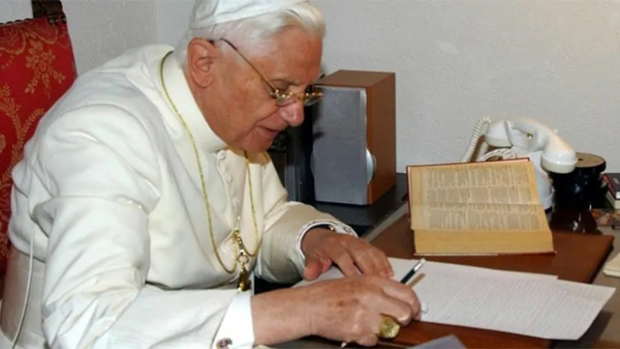 El Papa emérito, Benedicto XVI, de 95 años, falleció hoy en el Monasterio Mater Ecclesiae del Vaticano El Papa emérito, Benedicto XVI, de 95 años, falleció hoy en el Monasterio Mater Ecclesiae del Vaticano