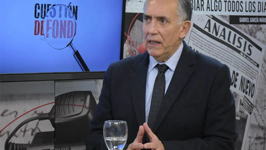 El fiscal de Estado, Julio Rodríguez Signes, aseveró que hay que reforzar los equipos de abogados del Estado para mejorar el control de la legalidad de modo preventivo. El fiscal de Estado, Julio Rodríguez Signes, aseveró que hay que reforzar los equipos de abogados del Estado para mejorar el control de la legalidad de modo preventivo.