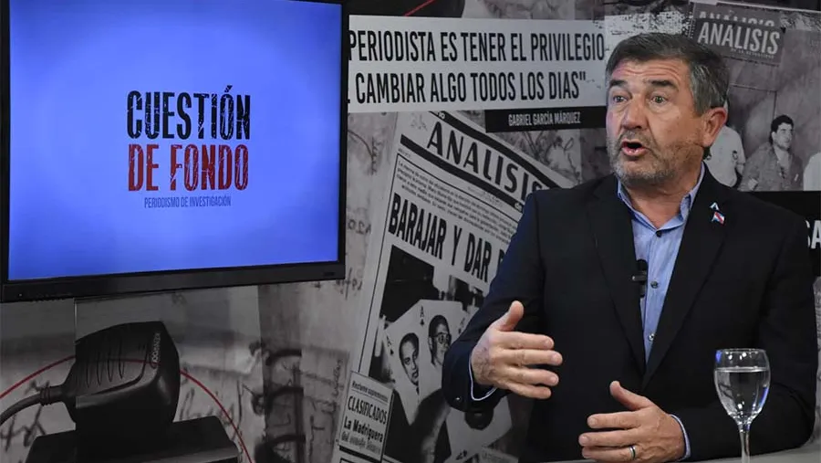 El ministro de Seguridad y Justicia, Néstor Roncaglia, expresó su bronca contra los poli-chorros identificados en Gualeguay y valoró que la propia institución los detectara y detuviera. El ministro de Seguridad y Justicia, Néstor Roncaglia, expresó su bronca contra los poli-chorros identificados en Gualeguay y valoró que la propia institución los detectara y detuviera.