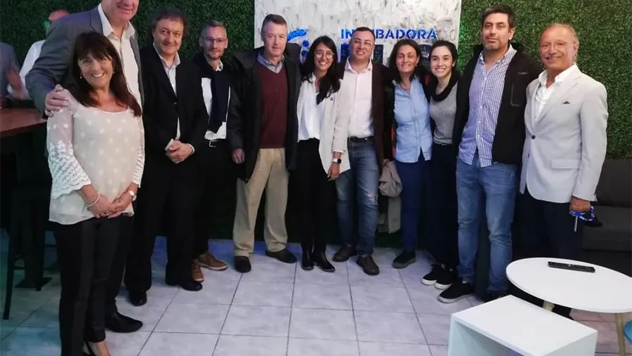 La Incubadora RUS y Amazon Web Services (AWS) unidas para acompañar con soporte técnico y de negocio a los proyectos de emprendedores locales. La Incubadora RUS y Amazon Web Services (AWS) unidas para acompañar con soporte técnico y de negocio a los proyectos de emprendedores locales.