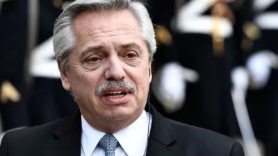 Alberto Fernández
