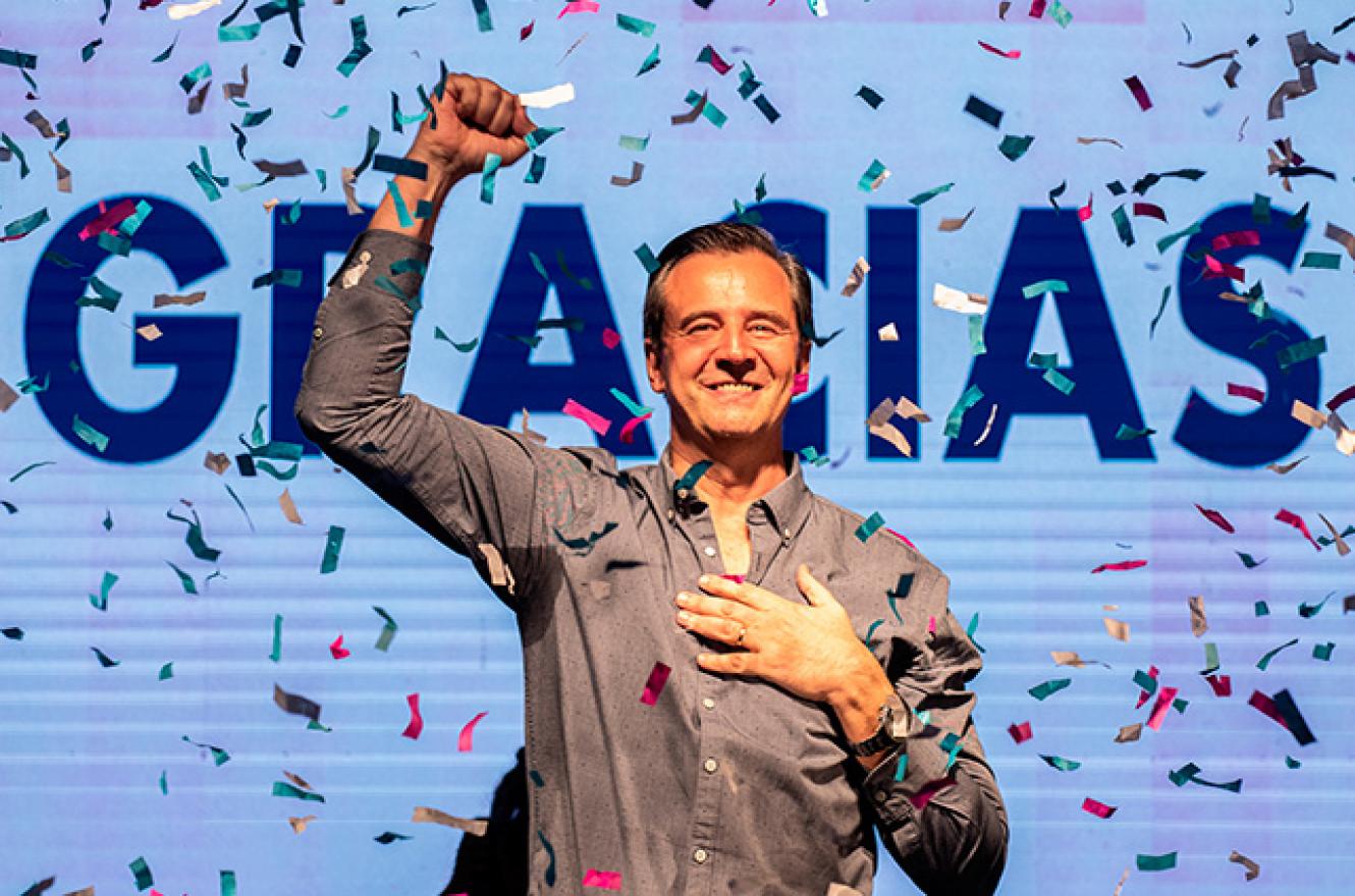 Adán Bahl celebra los resultados de la elección